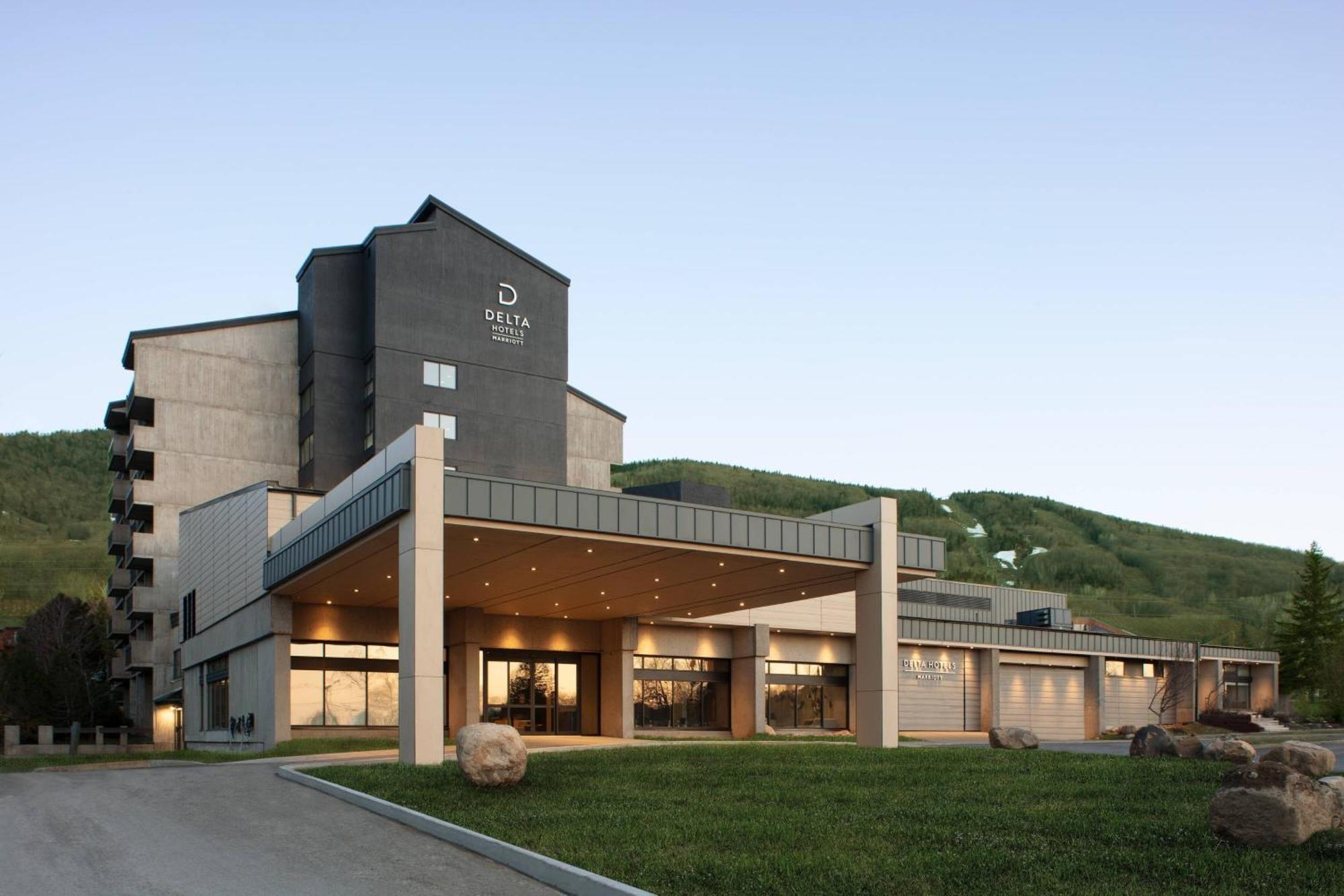 Delta Hotels By Marriott Mont Sainte-Anne, Resort & Convention Center Beaupré Exterior foto